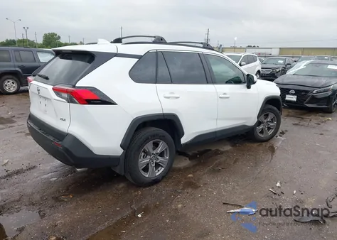 2024 Toyota Rav4 Xle from USA, damaged, VIN 2T3W1RFV8RW301106